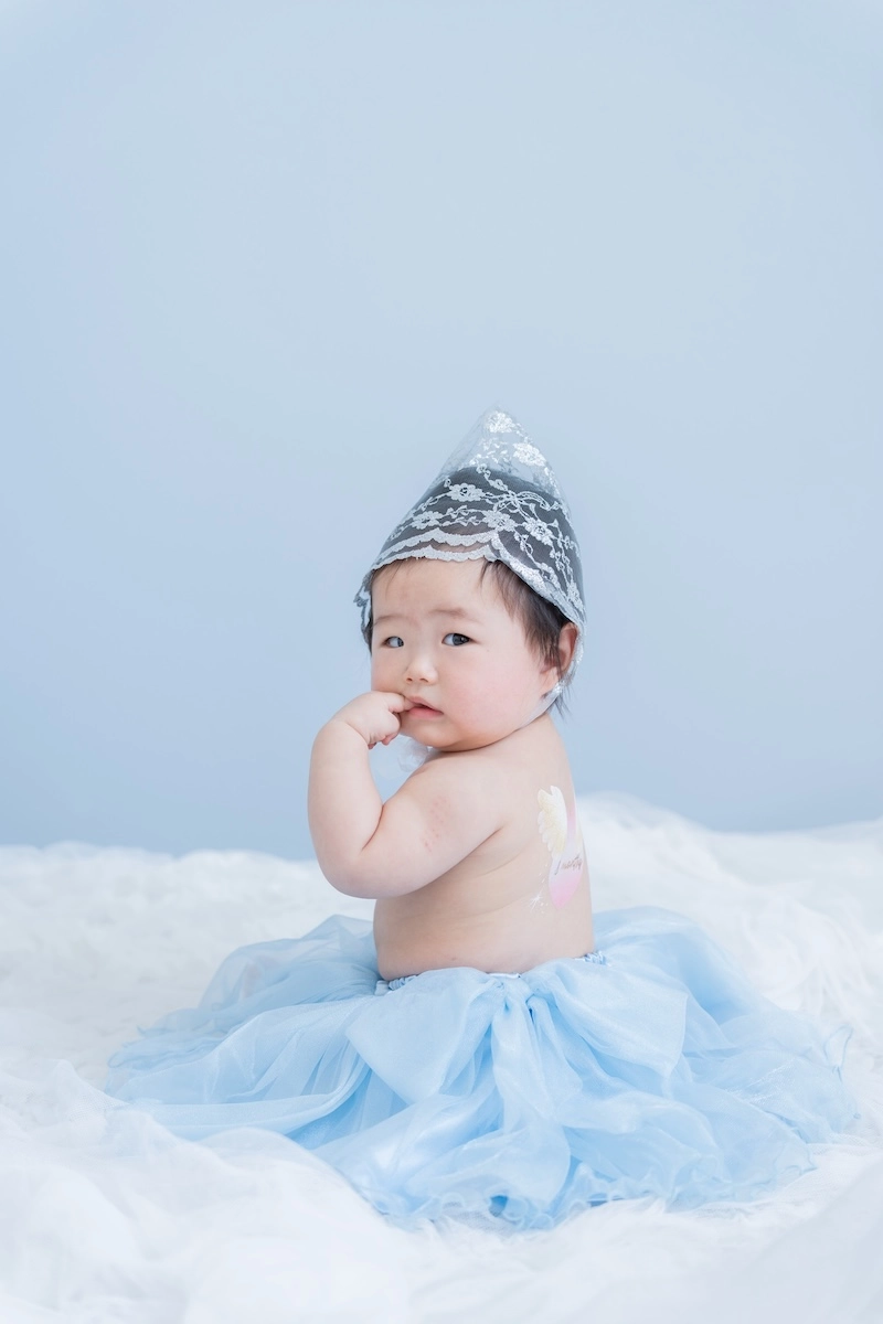 Babypaint Photograph